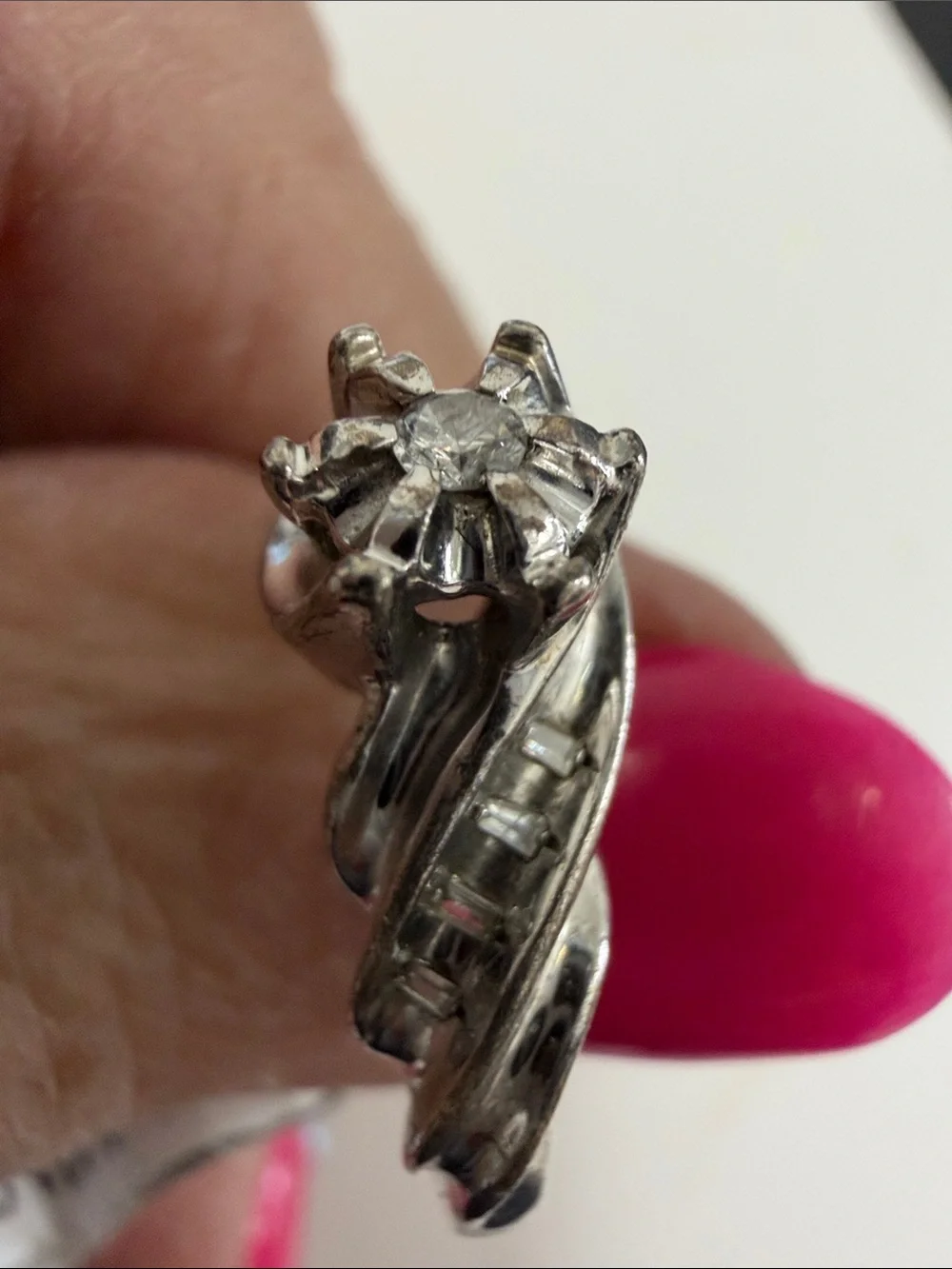 Sterling Silver Women's Diamond Accent Swirl Ring - Silver size 7